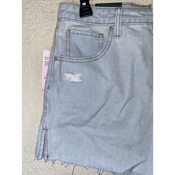 Women Super High Rise Distressed Cutoff  Button Fly Denim Shorts 2.5 Inseam 10 - Picture 2 of 9